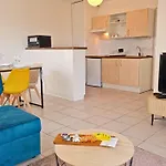 L'evasion Carcassonnais Avec Terrasse 2 Places De Parking Privee Apartment Carcassonne
