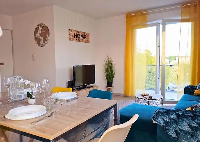 Apartment L'evasion Carcassonnais Avec Terrasse 2 Places De Parking Privee