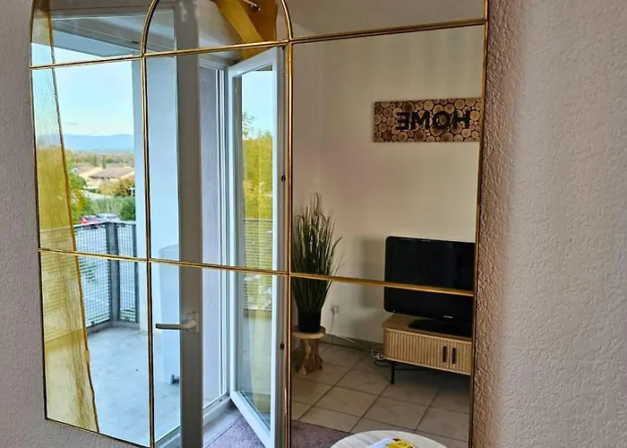 L'evasion Carcassonnais Avec Terrasse 2 Places De Parking Privee *