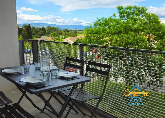 L'evasion Carcassonnais Avec Terrasse 2 Places De Parking Privee Carcassonne